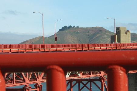 golden gate bridge. By Golden Gate Bridge I can