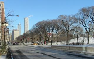 [Photo: Michigan Ave]