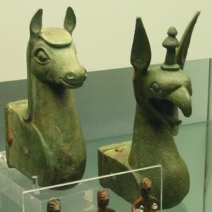 [Photo: Etruscan critter statues]